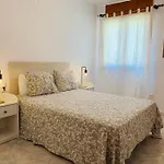 Con Piscina A 200m De La Playa En