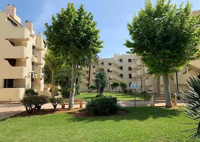 Con Piscina A 200m De La Playa En Apartment *