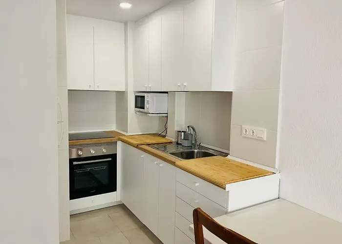 Con Piscina A 200m De La Playa En Apartment *